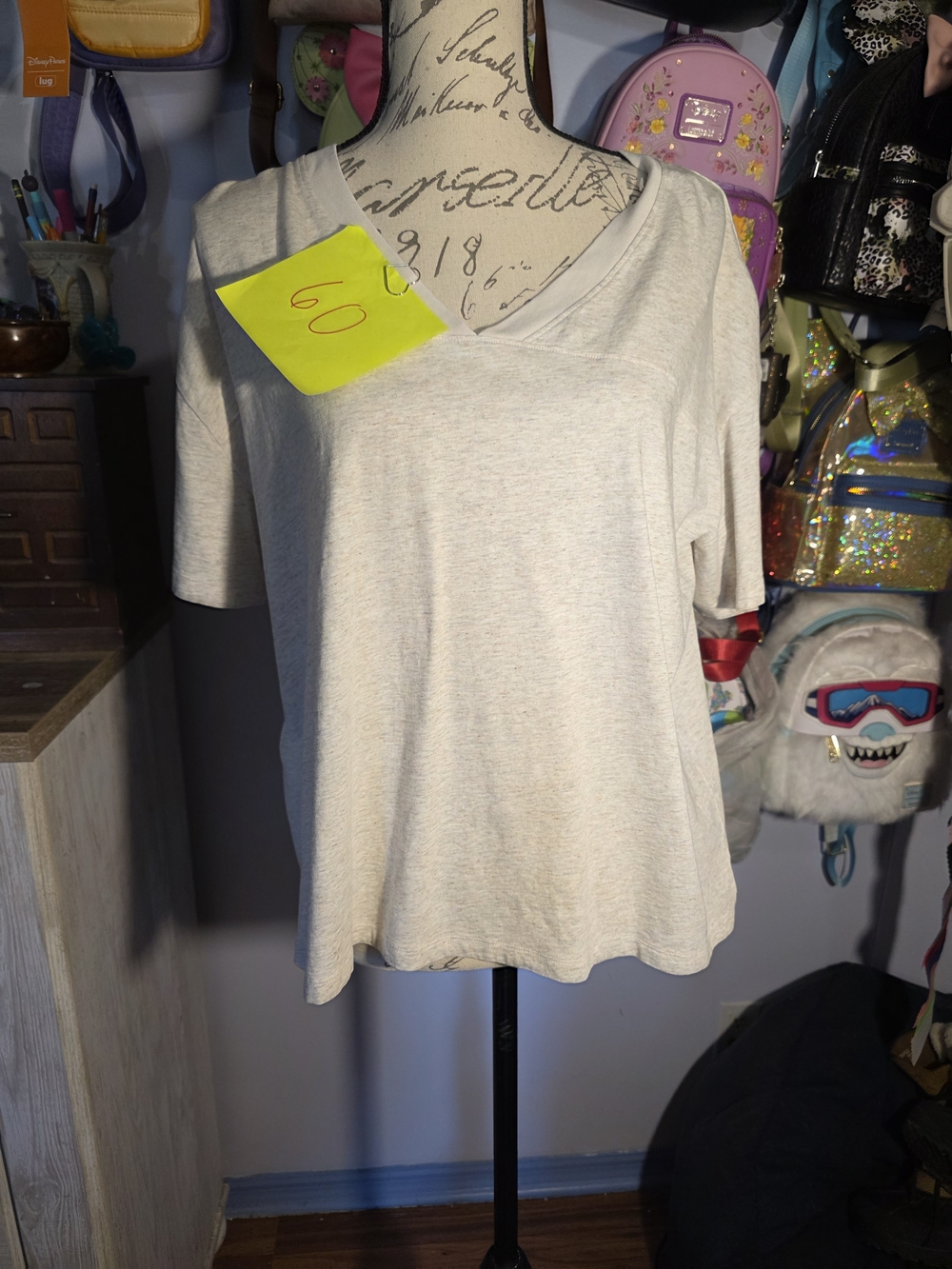 Victoria Secret Pink V Neck Cream Jersey Type Shirt NWT Size Large